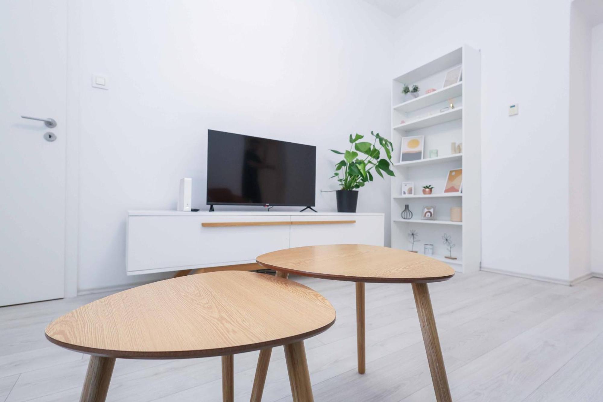 Charming Old Town Family Retreat Apartment Братислава Екстериор снимка